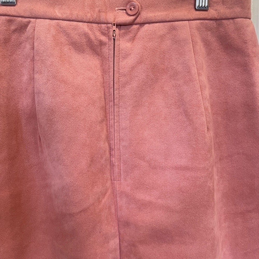 1970’s Vintage Suede Pencil Skirt - Picture 14 of 16